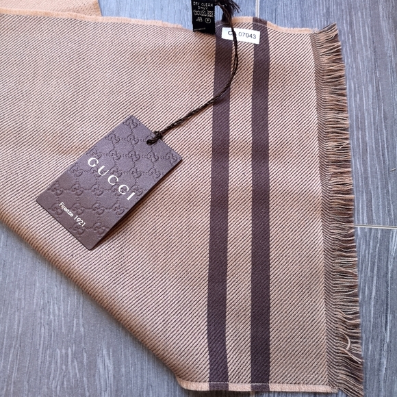 Gucci Accessories - GG Jacquard Wool Scarf